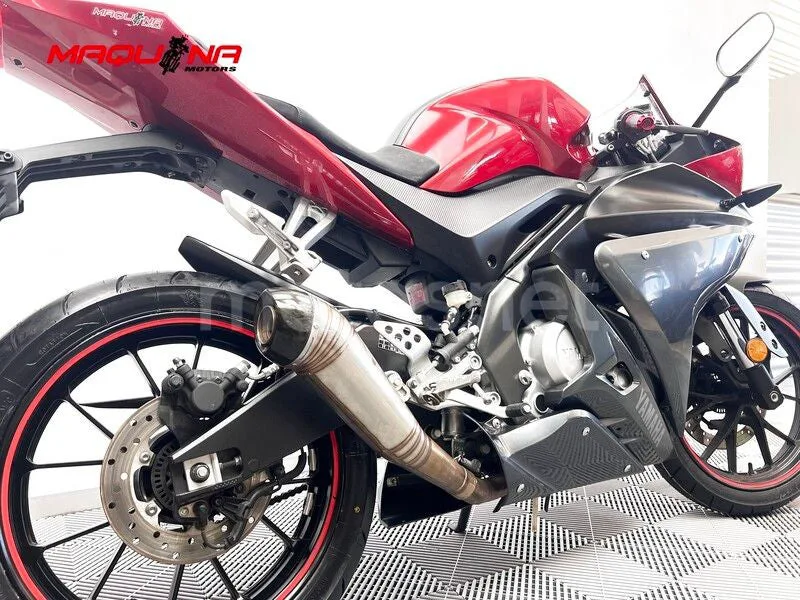 Yamaha R125 – Vista 4
