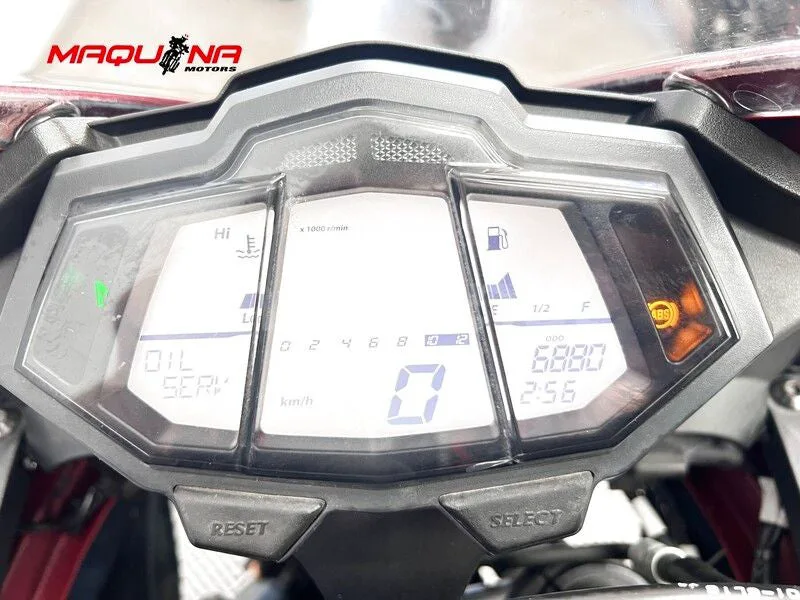 Yamaha R125 – Vista 7