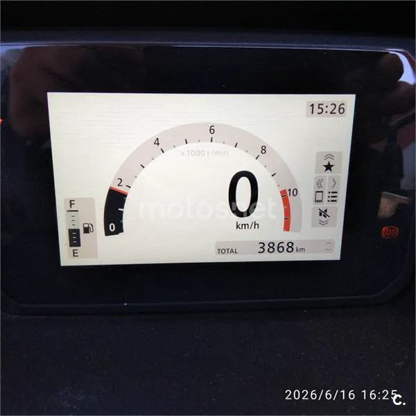 Honda PCX 125 – Vista 8