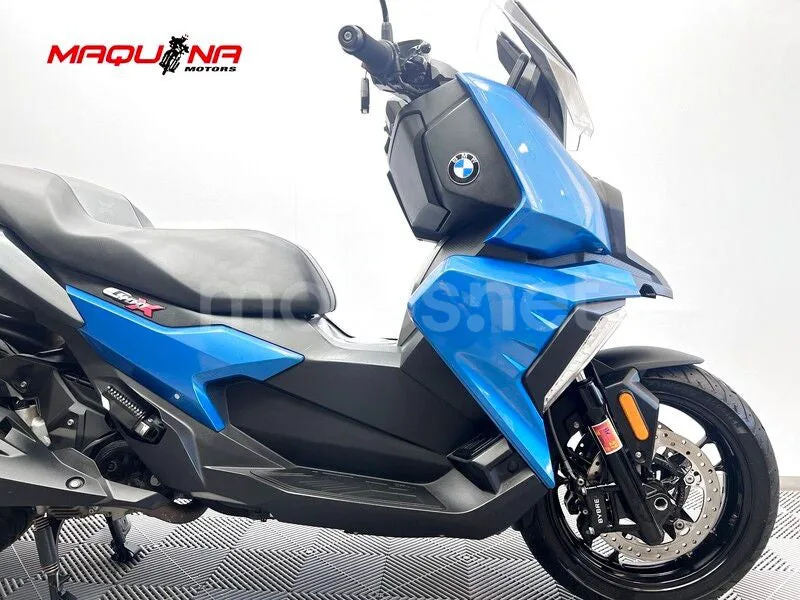 BMW C 400 X – Vista 3