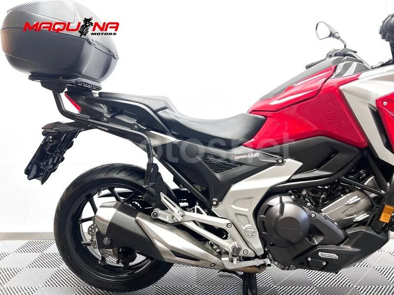 Honda NC 750 X – Vista 4