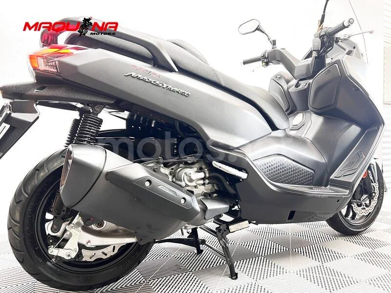 SYM Maxsym 400 – Vista 5