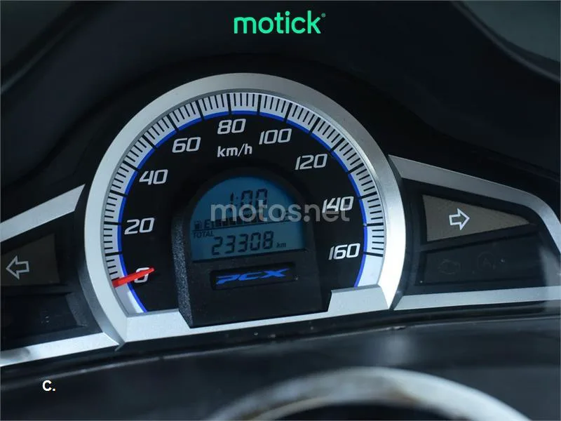 Honda PCX 125 – Vista 5