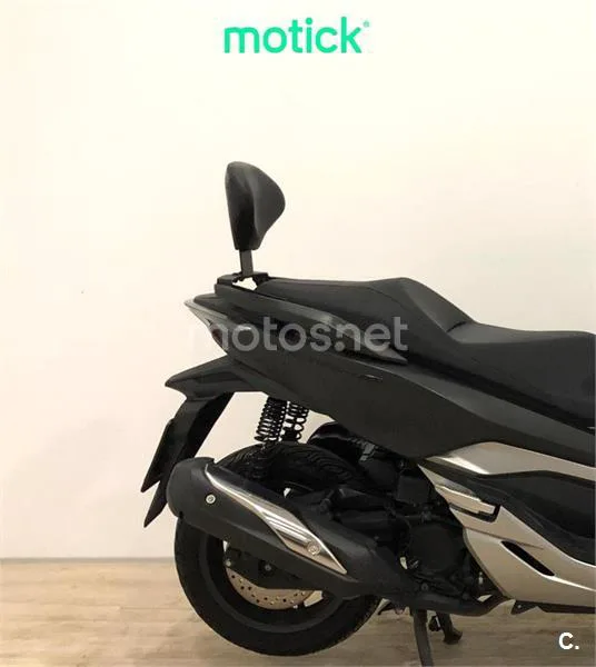 Honda Forza – Vista 3