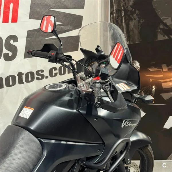 Suzuki V-Strom 650 – Vista 12