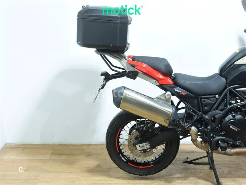 Benelli TRK 702 X – Vista 3