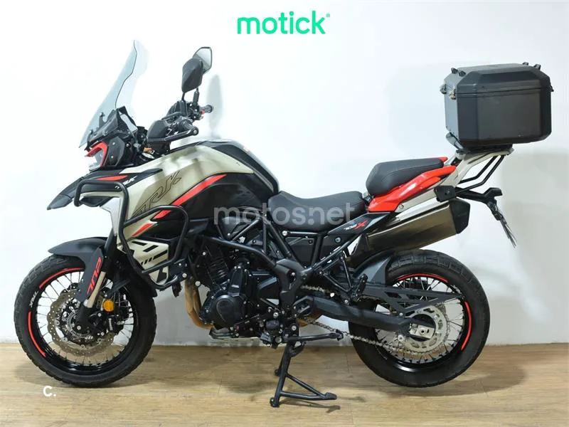 Benelli TRK 702 X – Vista 7