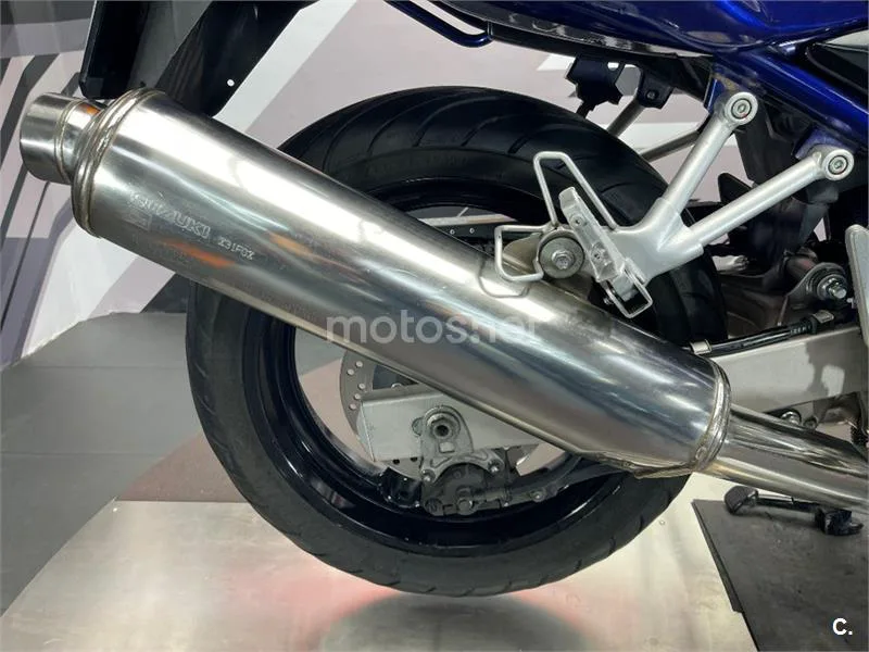 Suzuki Bandit 600 – Vista 13