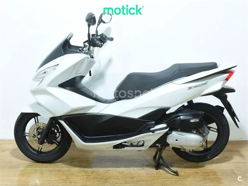 Honda PCX 125 – Vista 7