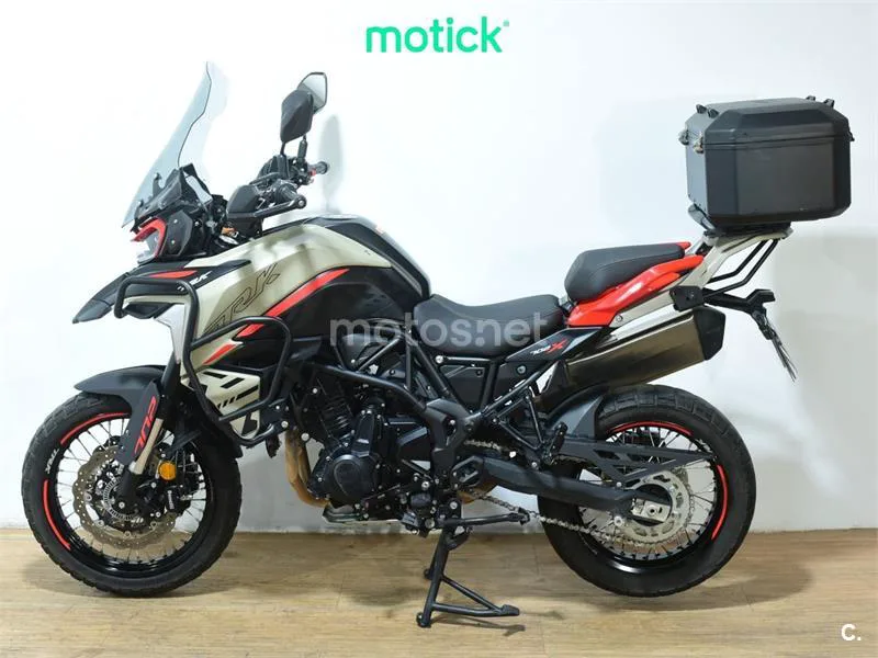 Benelli TRK 702 X – Vista 7