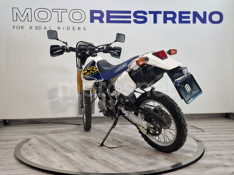 Suzuki DR 350 SE – Vista 3