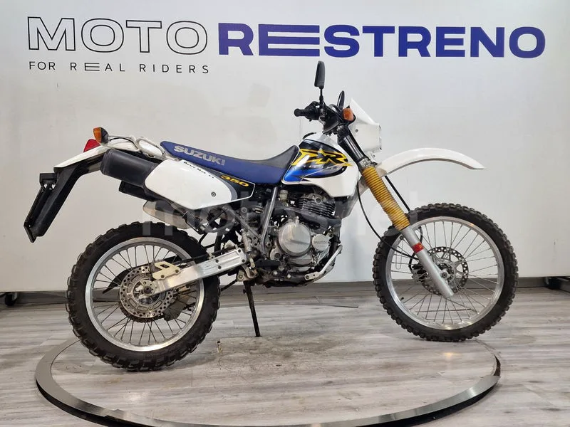 Suzuki DR 350 SE – Vista 6
