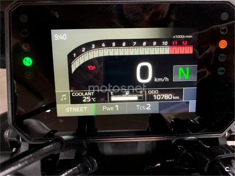 Yamaha MT-07 – Vista 13