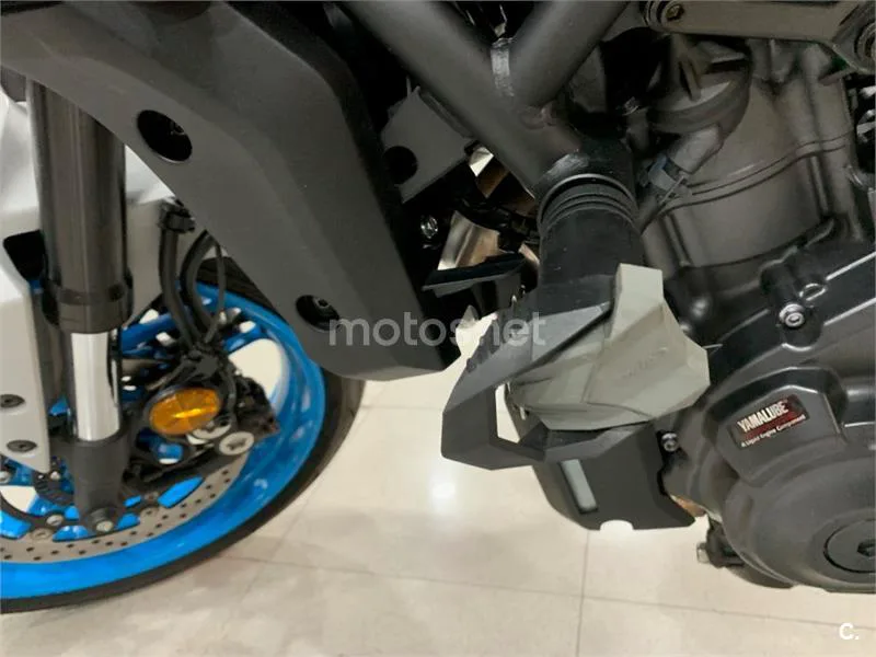 Yamaha MT-07 – Vista 10