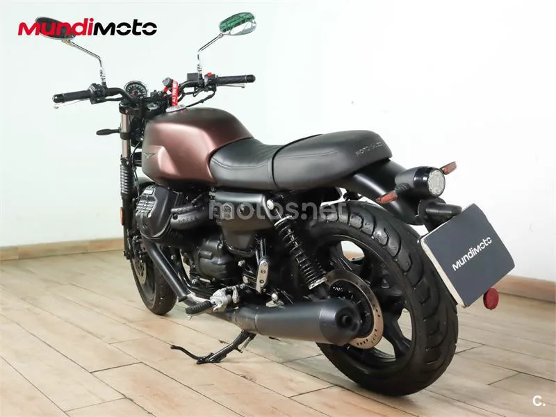 Moto Guzzi V7 III – Vista 8