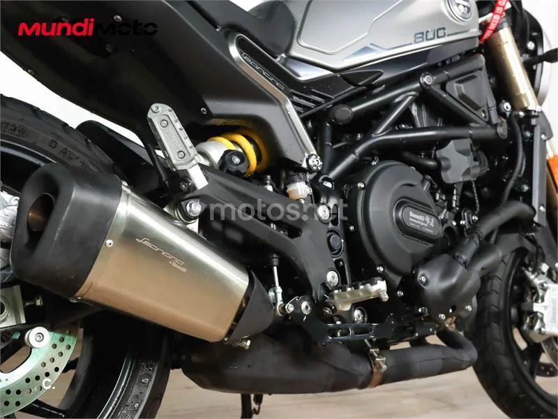 Benelli Leoncino 800 – Vista 4