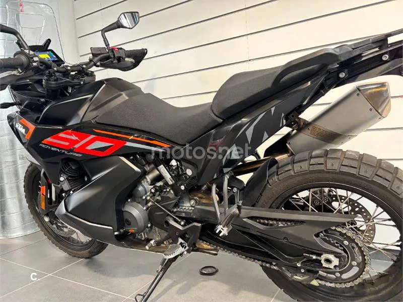 KTM 790 – Vista 9