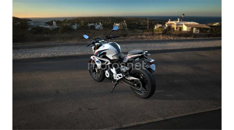 BMW G 310 R – Vista 3