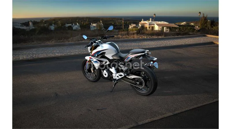 BMW G 310 R – Vista 22