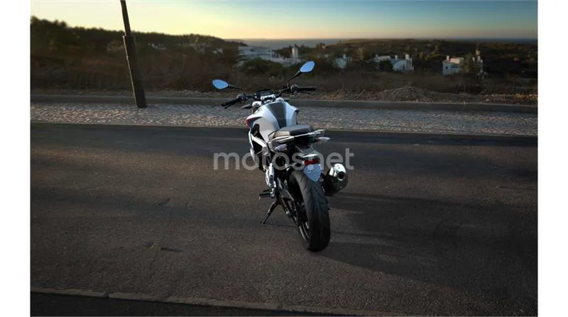 BMW G 310 R – Vista 6