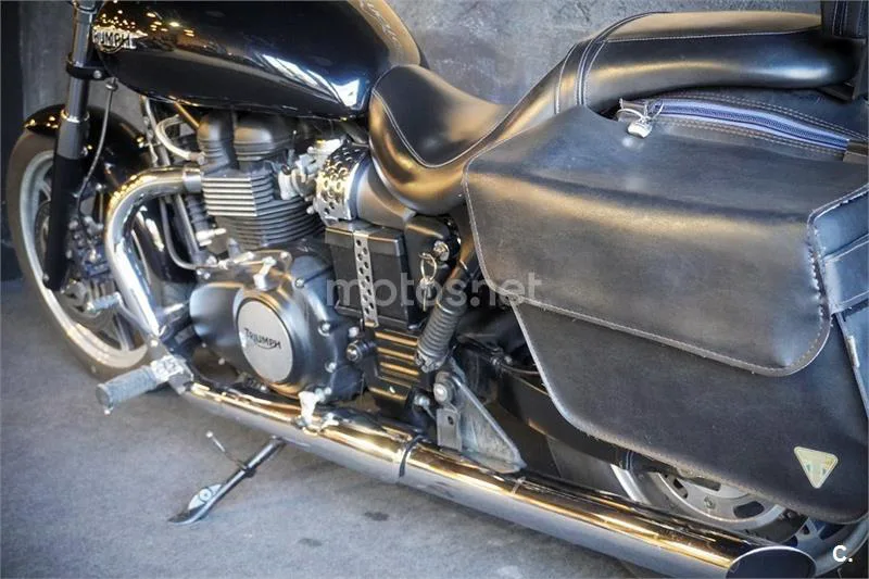 Triumph Speedmaster 900 – Vista 20