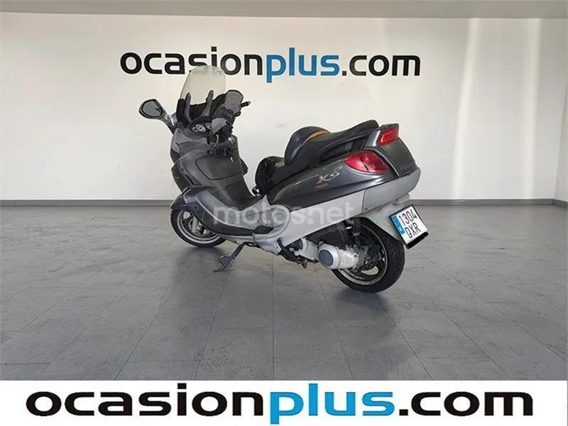 Piaggio X9 250 – Vista 6