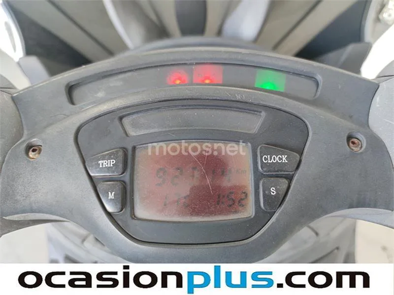 Piaggio X9 250 – Vista 10