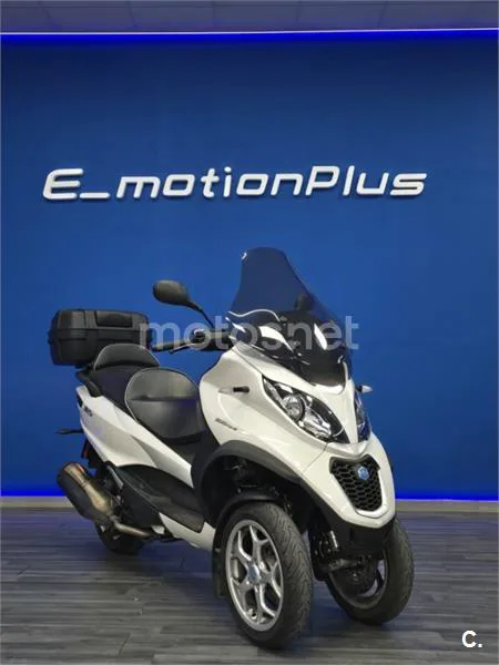 Piaggio MP3 – Vista 5