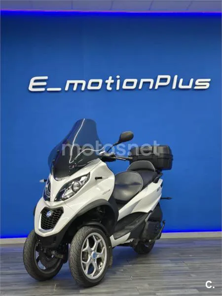 Piaggio MP3 – Vista 6