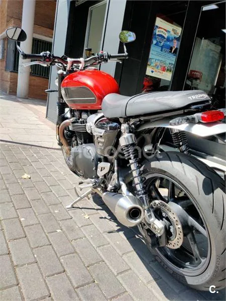 Triumph Speed Twin – Vista 10