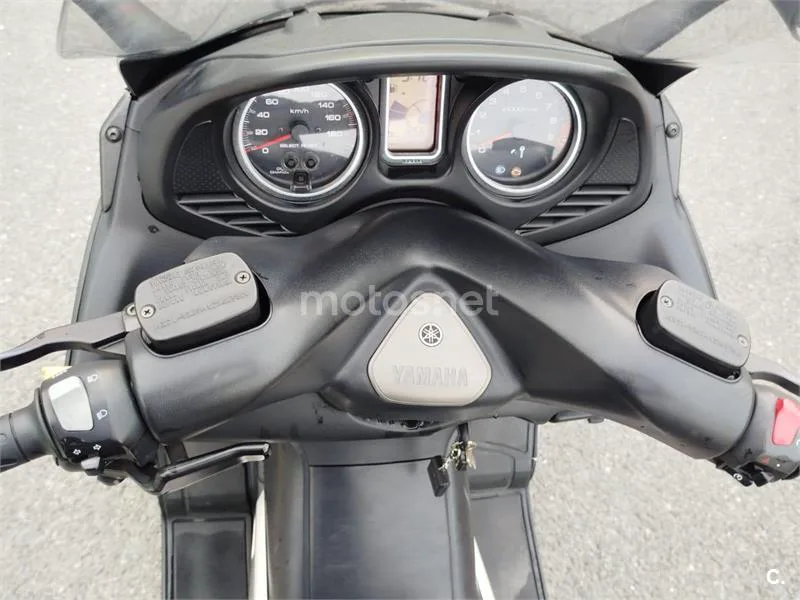 Yamaha TMAX 500 - Vista 4