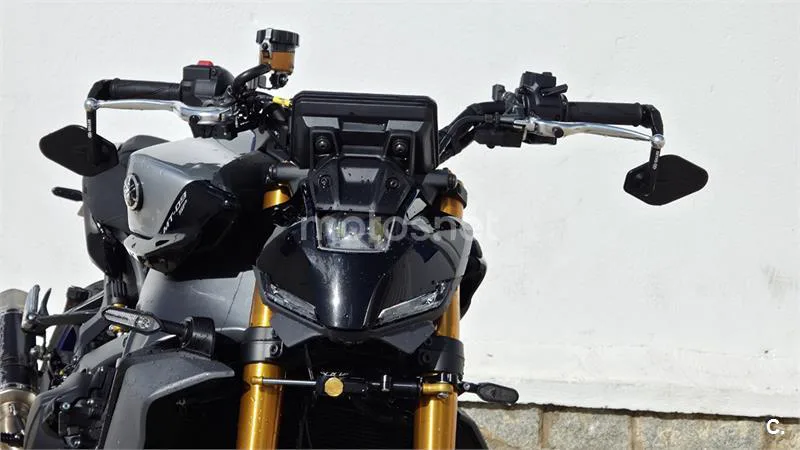 Yamaha MT-09 – Vista 5