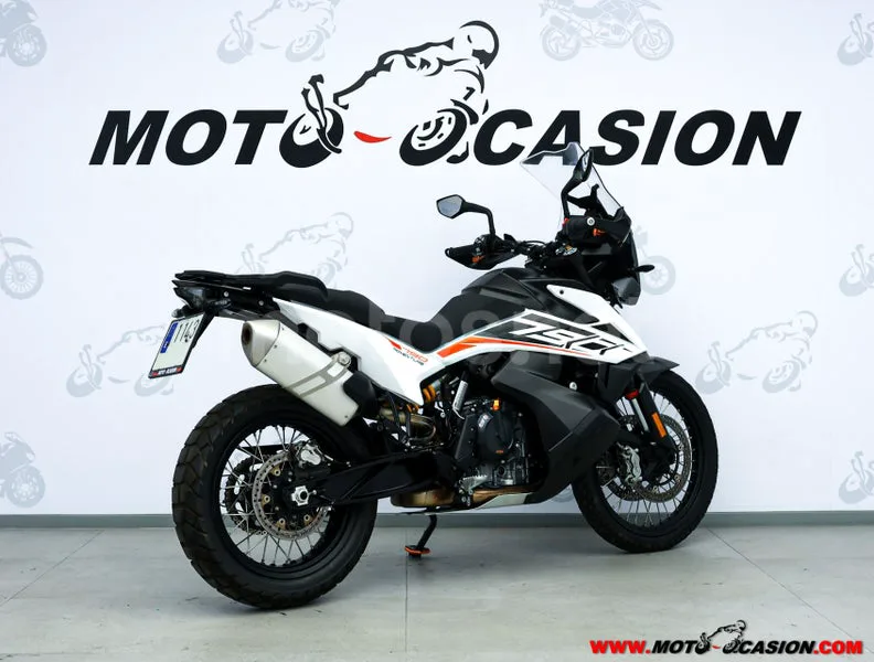 KTM 790 – Vista 3