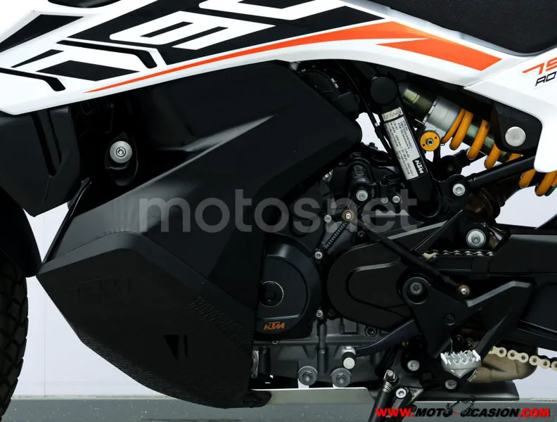 KTM 790 – Vista 10