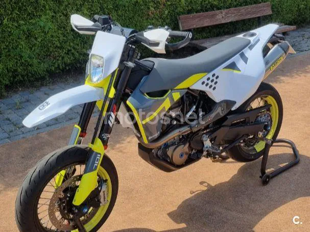 Husqvarna 701 Supermoto – Vista 7
