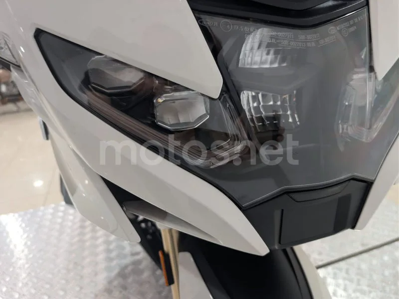 BMW R 1250 RT - Vista 15