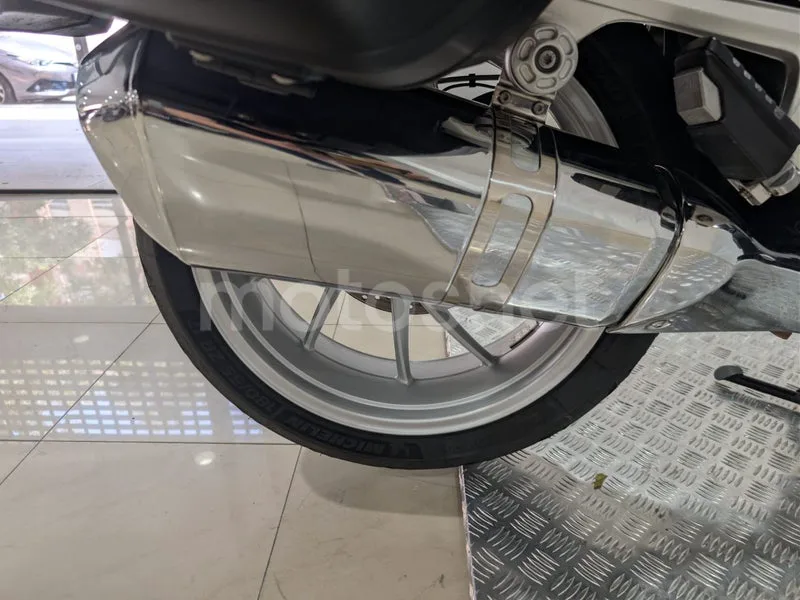BMW R 1250 RT - Vista 24