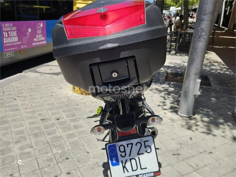Yamaha MT-07 – Vista 5