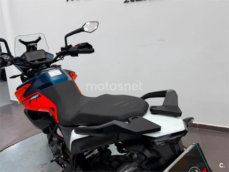 KTM 390 – Vista 10