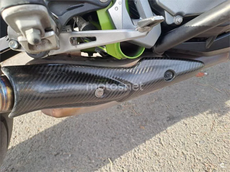 Kawasaki Z900 – Vista 16