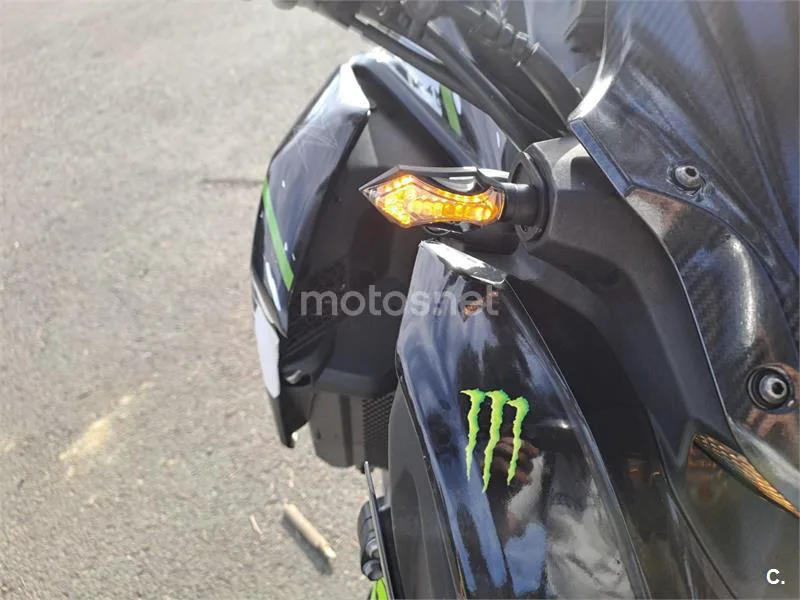 Kawasaki Z900 – Vista 9