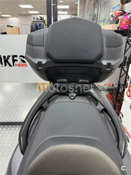 Yamaha TMAX 530 – Vista 4