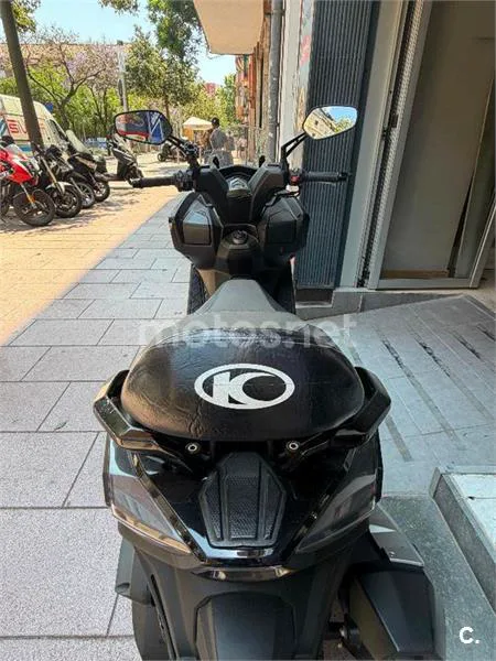 Kymco DTX 350 – Vista 4