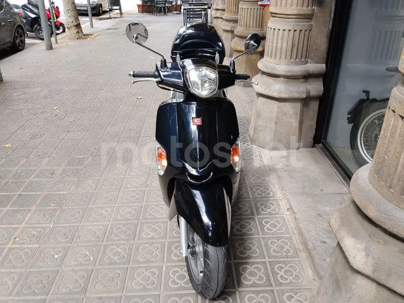 Kymco Like 125 – Vista 6