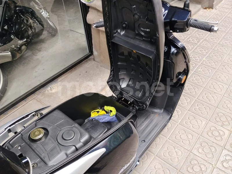 Kymco Like 125 – Vista 9