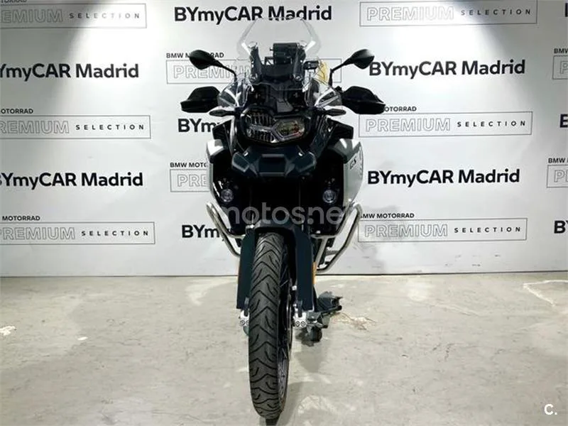 BMW F 900 GS – Vista 3