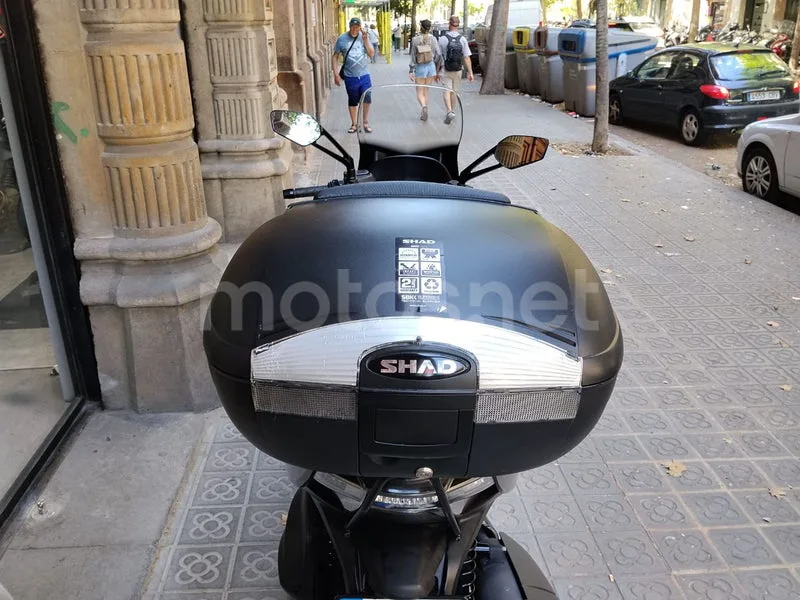 Kymco Xciting 400 – Vista 13