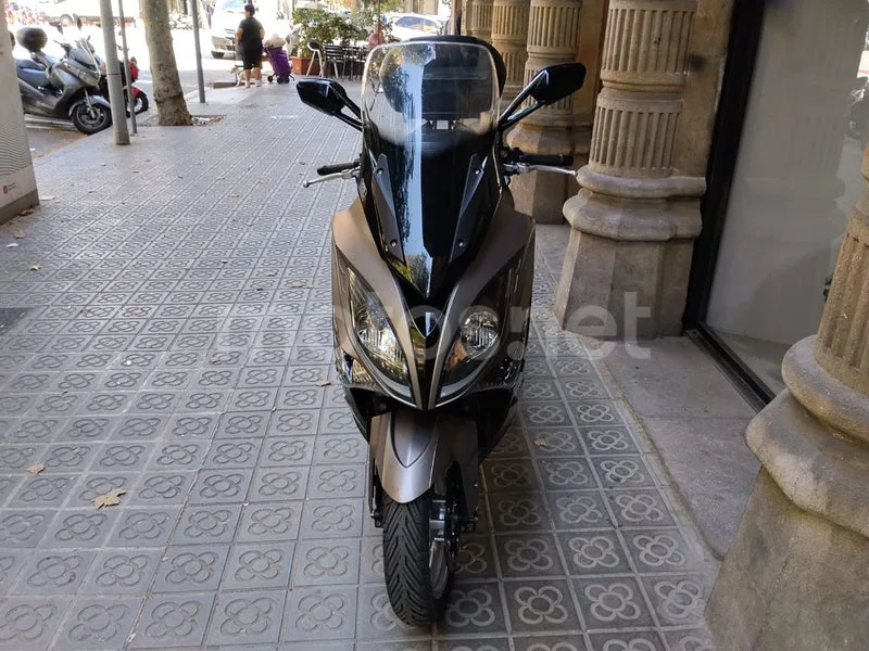 Kymco Xciting 400 – Vista 15