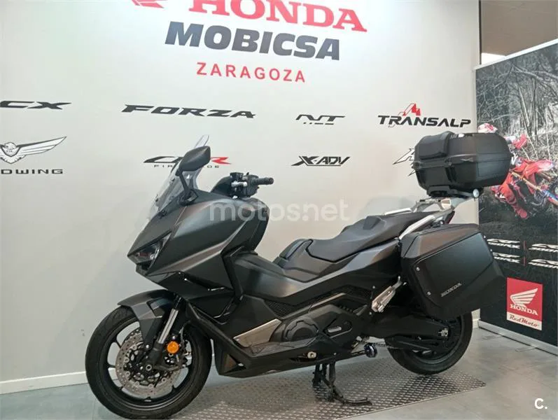 Honda Forza 750 – Vista 5