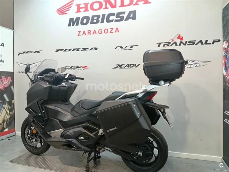 Honda Forza 750 – Vista 6